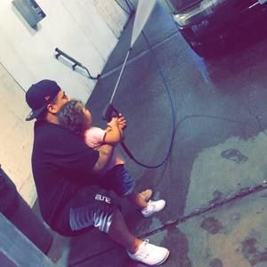 Meet your Posher, Yonny